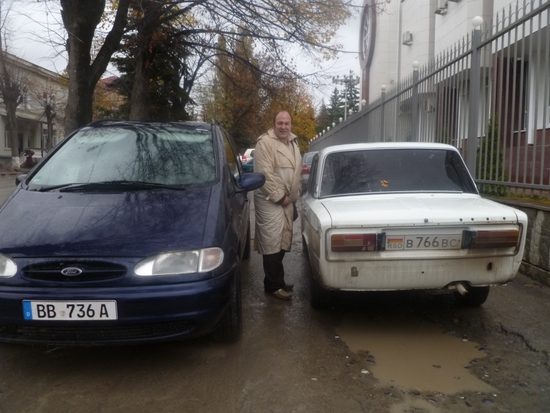 Опасность меня подстерегала совсем в другом месте. 