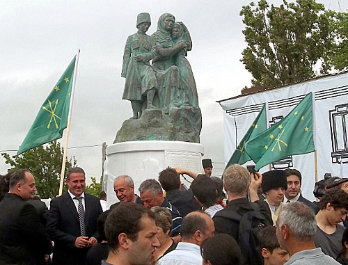 Грузия, Анаклия, 21 мая 2012 г. Мероприятия в День памяти жертв Кавказской войны. Открытие мемориала жертвам геноцида черкесского народа. Фото Нико Багратиони для "Кавказского узла"