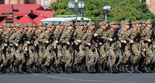  Военный парад в честь 25-летия Независимости Армении 21.09.2016. Фоторепортаж корреспондента "Кавказского узла" Тиграна Петросяна 