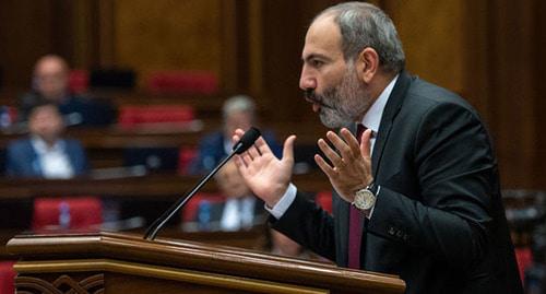 Никол Пашинян. Фото: Sputnik / Asatur Yesayants
 https://ru.armeniasputnik.am/politics/20181024/15295016/pashinyan-ne-izbran-premerom.html