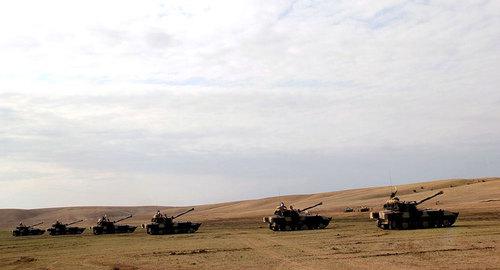 Учения азербайджанских войск. Ноябрь 2018 года. Фото пресс-службы Минобороны Азербайджана. https://mod.gov.az/ru/news/provodyatsya-komandirskie-sbory-s-artilleristami-25036.html