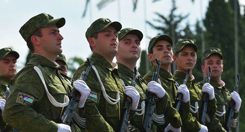 Военнослужащие ВС Абхазии. Фото: пресс-служба Минобороны Абхазии https://mdapsny.org/foto/item/279-voennyj-parad-v-sukhume-30-sentyabrya-2018