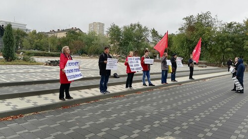 Групповой пикет против фальсификации итогов голосования. Волгоград, 25 сентября 2021 года. Фото Татьяны Филимоновой для "Кавказского узла".