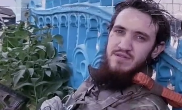 Шамильхан Дашаев. Стоп-кадр видео ЧГТРК "Грозный" от 18.05.25, https://t.me/groznytv/28497.